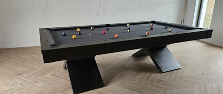 Επαγγελματικό τραπέζι μπιλιάρδου Maximus – Σταθερή κατασκευή, κομψή εμφάνιση