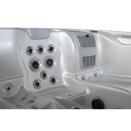 Dārza džakuzi SPA566 200x200 cm - luksusa spa vanna ar burbuļvannu dārzam un terasei