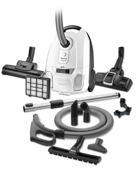 Amica SURACON VM7001 – aspirator silențios cu sac 700 W, HEPA 13, perie turbo, rază de acțiune 10 m, reglare a puterii în mâner