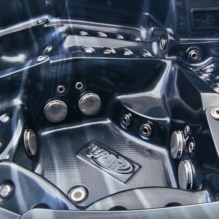 Garden Jacuzzi SPA205T Valge pärl kohvimantel 230x230 cm - elegants ja lõõgastumine teie koduspaas