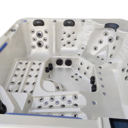 Dārza džakuzi vanna SPA743 220x220 cm - plaša atpūta visai ģimenei