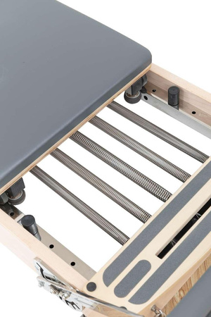 Sammenleggbar Pilates Reformer YP001 i Bøketre | For Hjem og Studio | Quality-Spa Fitness.