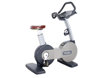TECHNOGYM New Excite 700 LED Upright Bike brugt/istandsat - Perfekt stand