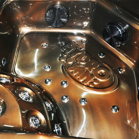 Jacuzzi de Jardín SPA750 200x200 cm – comodidad y relajación en su jardín