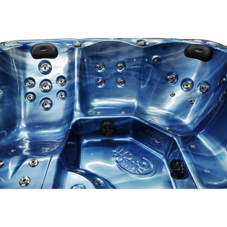 Градинско джакузи SPA750 200x200 cm - комфорт и релаксация във вашата градина