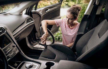 Kärcher Vacuum Cleaner WD 2 Plus V-12/4/18 (1.628-000.0) – wet & dry workshop vacuum 1000 W, 12 l tank, blow function, 4 m cable