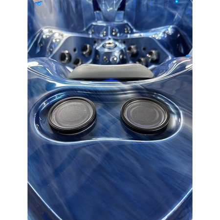 Jacuzzi ogrodowe SPA748 F24 230x230 cm – przestronny relaks w domowym SPA