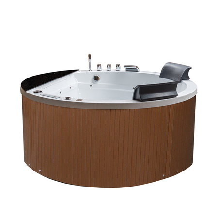 Della 916 barna 155x155 cm-es pezsgőfürdő - elegancia és kikapcsolódás a fürdőszobában