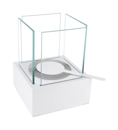 Șemineu pe bază de bioetanol inteligent, în alb mat texturat - un șemineu pe bază de bioetanol elegant și ecologic pentru camera de zi și balcon