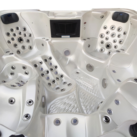 Garden Jacuzzi SPA703A 230x230 cm - луксозна спа вана с хидромасаж