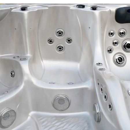 Garden Jacuzzi SPA703A 230x230 cm - baie spa de lux cu hidromasaj