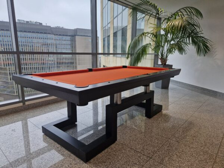 Phantom poolbord – elegance, præcision og moderne stil