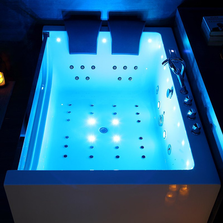Bubbelbad för hemmet | Vit 42 jets 180×120 | Jacuzzi