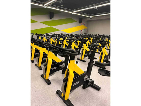 TECHNOGYM Group Cycle Ride kolo za spinning Rabljeno/obnovljeno - Odlično stanje