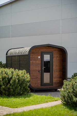 Sauna de jardim moderna CUBE MODERNO PLUS SC - exterior com função de relaxamento