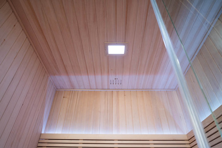 Liela sausā sauna ar HARVIA 6 kW plītiņu | Panorāmas stikls | Dabīgā koksne