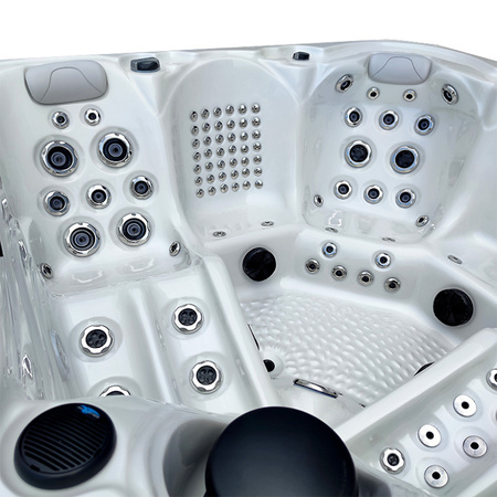 Aia mullivann SPA560 220x220 cm - luksus ja täielik lõõgastumine teie aias.