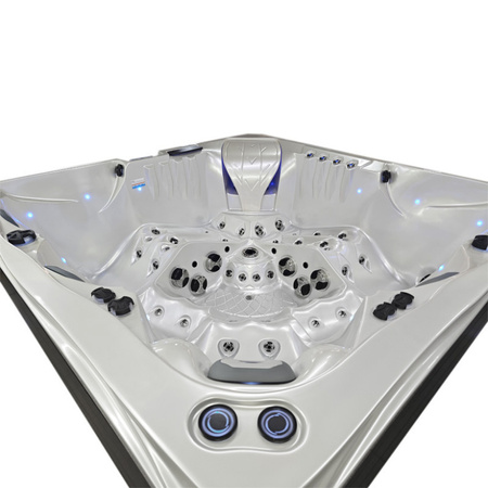 Outdoor Jacuzzi SPA748 F24 230x230 cm – spacious relaxation in your home SPA