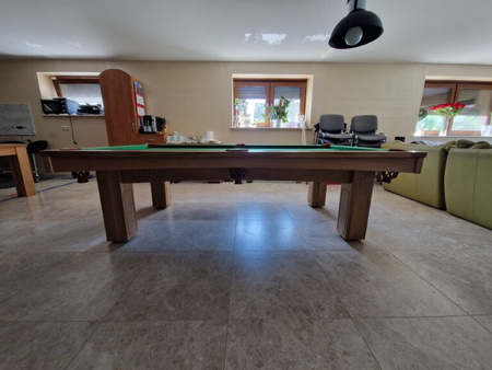 Mesa de billar Neron: la elección perfecta para interiores modernos y clásicos