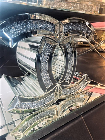  Table en verre CHACELL avec cristaux – un meuble élégant pour le salon